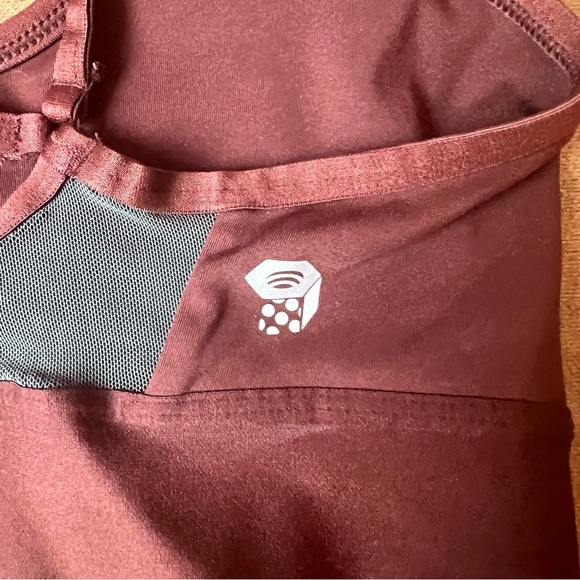 Mountain Hardwear Maroon Strappy Sports Bra, size XS - Picture 8 of 9